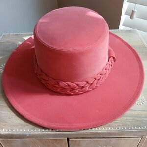 STUNNING round brim hat - Color: Coral with gorgeous paisley satin inside!!!